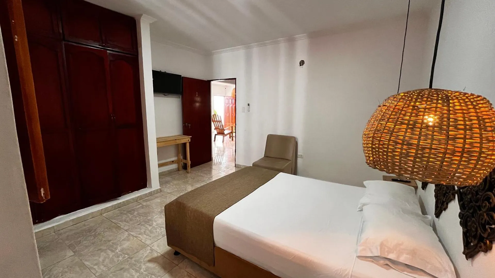 Hostal Maus Cartagena Homestay
